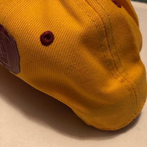 Adidas NBA Cleveland Cavaliers Youth Hat - Picture 7 of 14